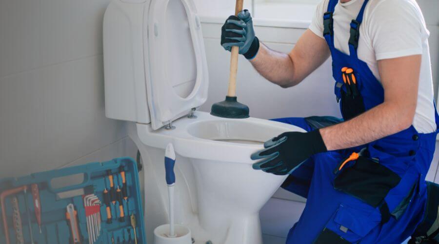 Professional septic pumping service in Pierson, IA